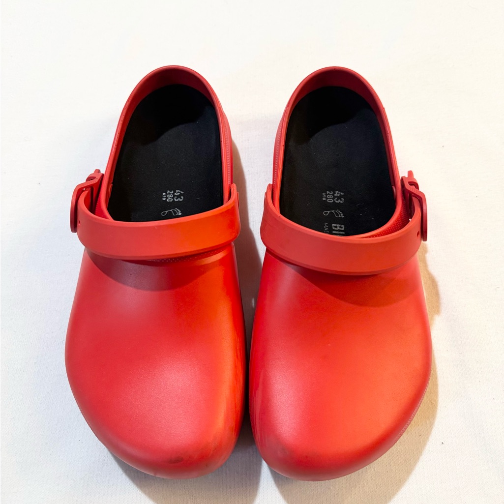 Birkenstock Mens Size 43 Red Rubber Clogs With Adjustable Strap